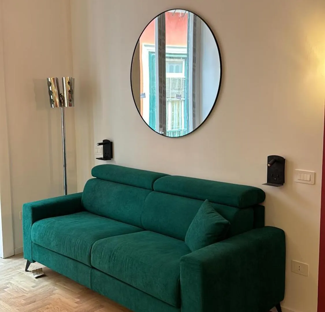Alma De Chiaja - Design Suites & Apartments Naples Italy