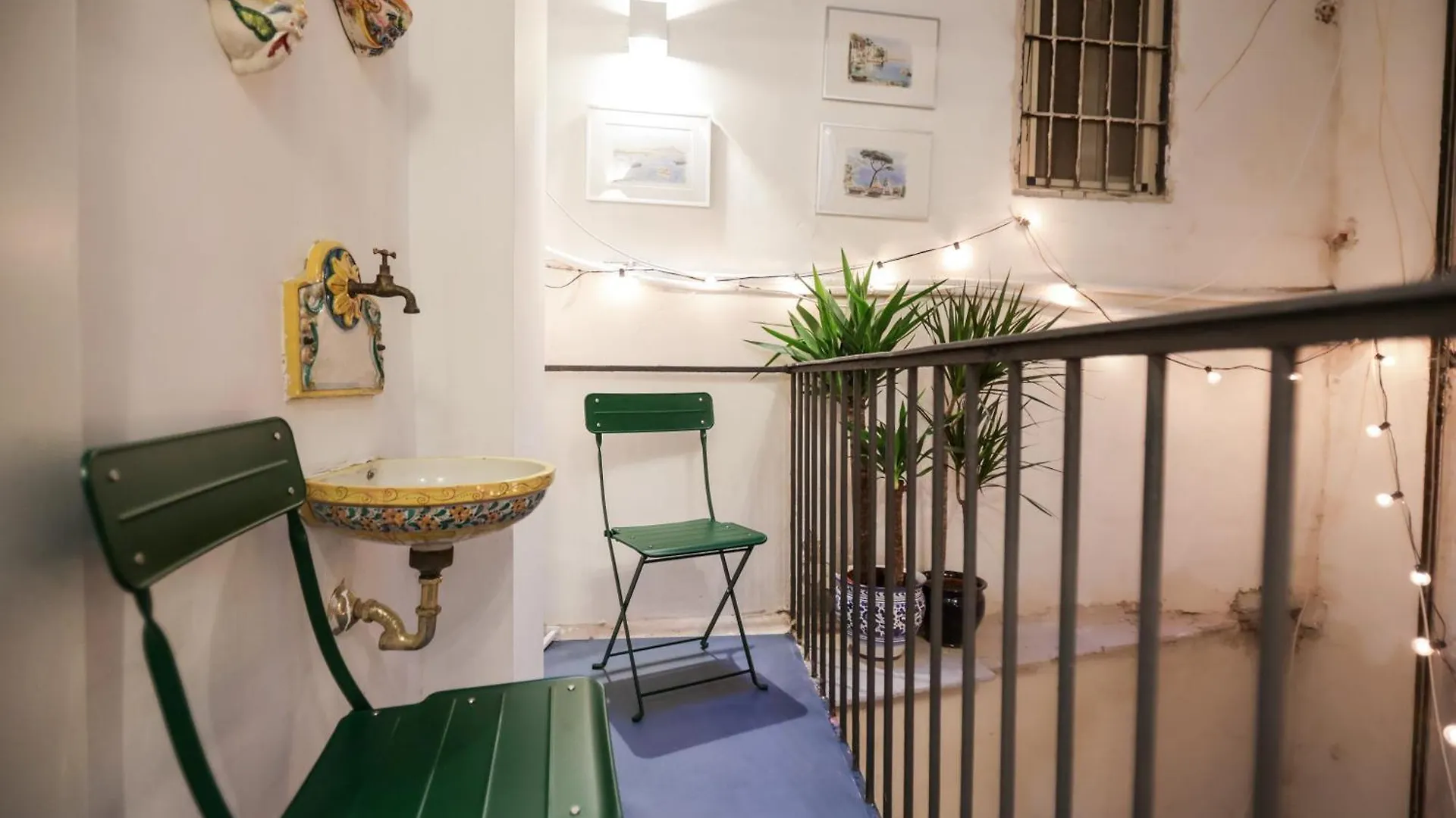 Alma De Chiaja - Design Suites & Apartments Naples
